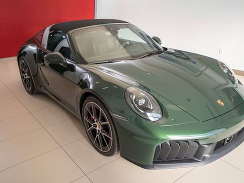 Used 2026 Porsche 911 Targa 4 GTS image 33