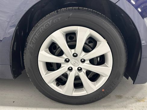 Used 2026 Toyota Corolla LE FWD image 61
