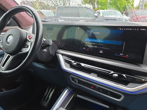 Used 2023 BMW XM AWD/4WD image 11