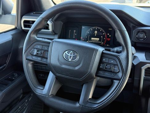 Used 2025 Toyota Tacoma SR5 image 12