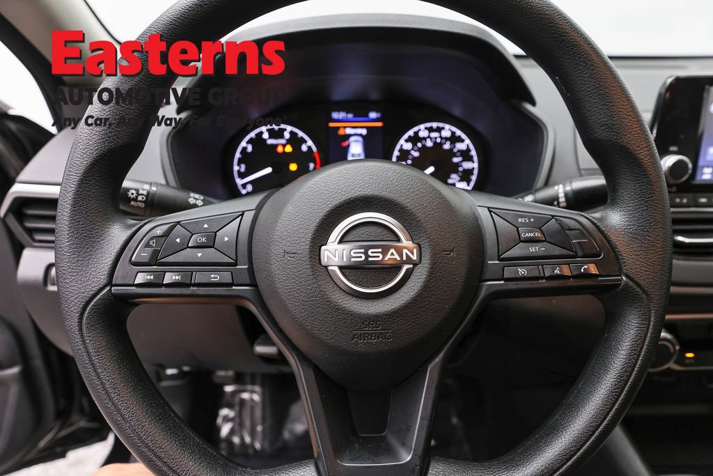 Used 2023 Nissan Altima 2.5 S FWD image 12