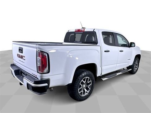 Used 2022 GMC Canyon AT4 w/ Trailering Package image 8