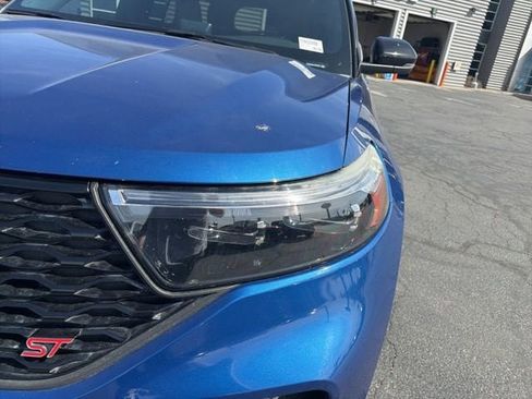 Used 2020 Ford Explorer ST w/ Premium Technology Package image 17