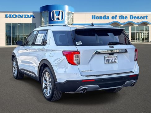 Used 2022 Ford Explorer Limited w/ Equipment Group 301A RWD image 5