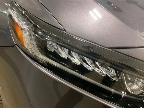 Used 2020 Honda Accord Sport image 28