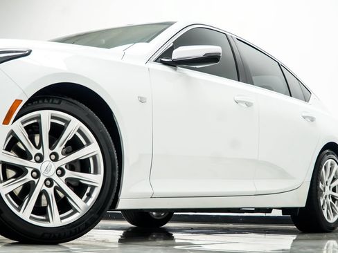 Used 2023 Cadillac CT5 Luxury RWD image 3