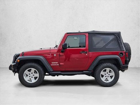Used 2013 Jeep Wrangler Sport AWD/4WD image 9