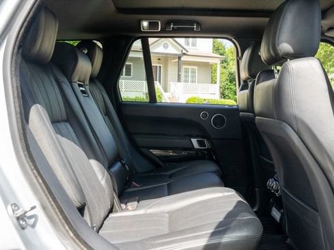 Used 2017 Land Rover Range Rover Supercharged AWD/4WD image 53