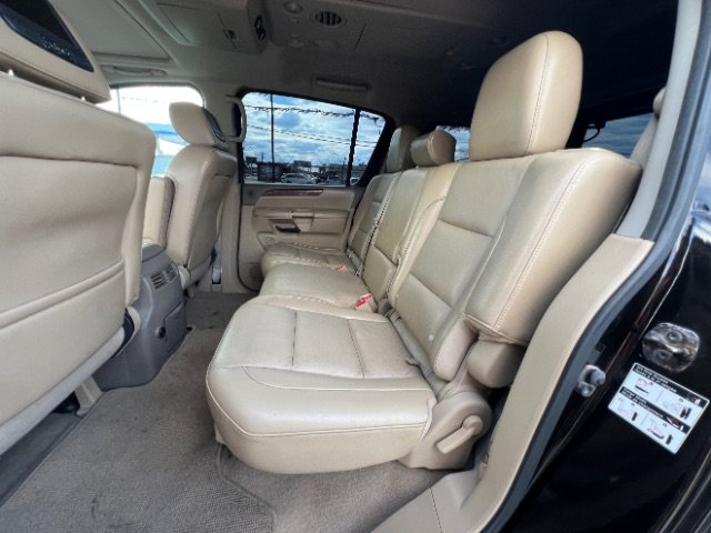 Used 2014 Nissan Armada 2WD image 11