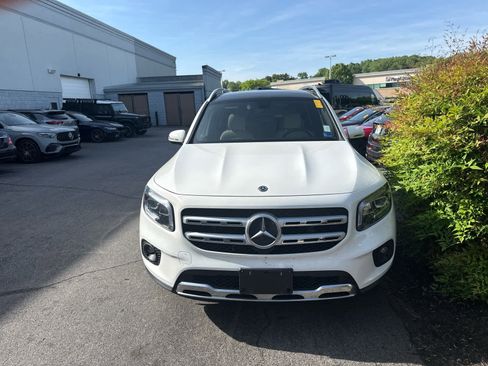 Used 2020 Mercedes-Benz GLB 250 4MATIC image 6