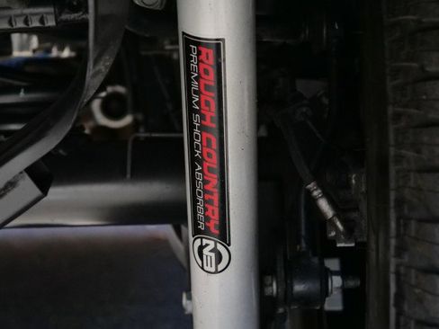 Used 2021 Jeep Wrangler Unlimited Sahara image 40