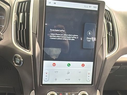 Used 2024 Ford Edge SE image 24