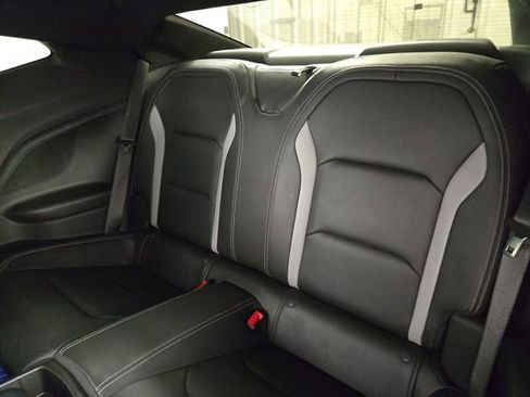 Used 2022 Chevrolet Camaro SS RWD image 17