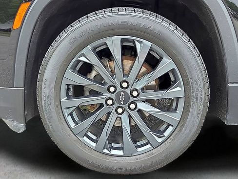 Used 2023 Chevrolet Traverse RS w/ LPO, Floor Liner Package AWD/4WD image 8