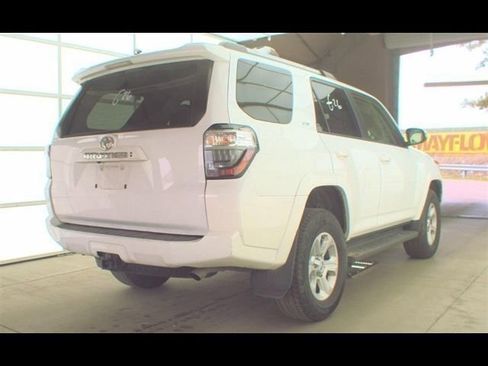 Used 2024 Toyota 4Runner SR5 Premium AWD/4WD image 2