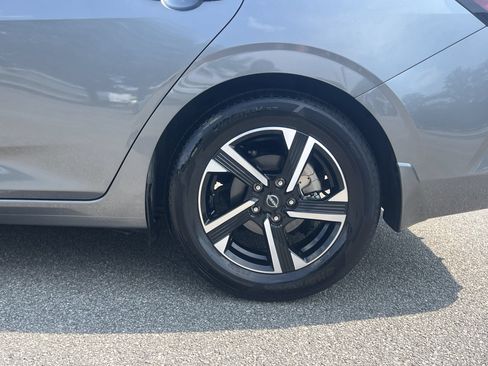 Certified 2024 Nissan Sentra SV FWD image 30