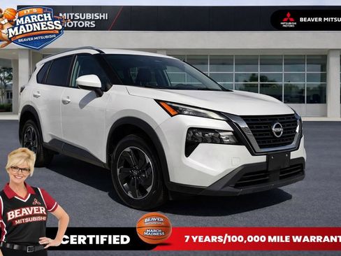 Used 2024 Nissan Rogue SV image 1