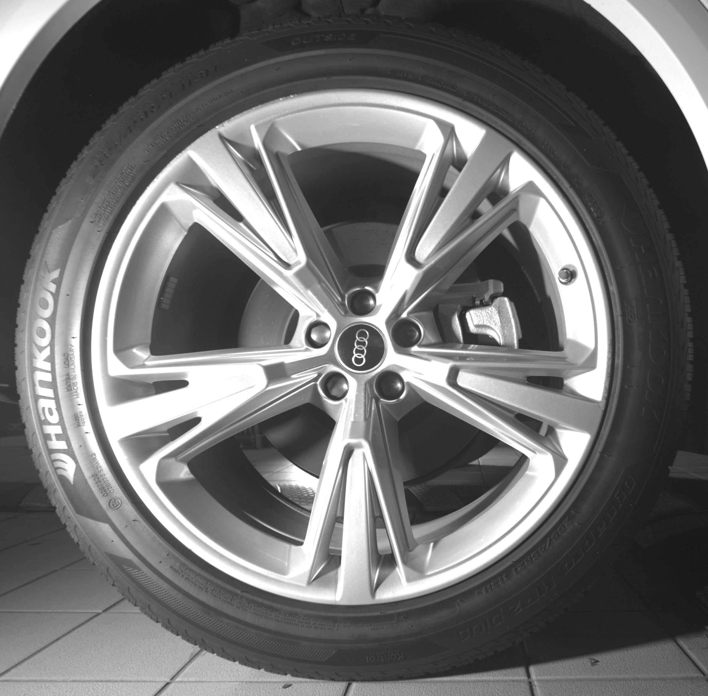 Certified 2022 Audi Q8 Premium AWD/4WD image 30