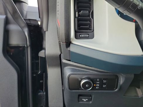 New 2025 Ford Bronco Heritage Edition image 21