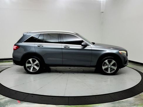Used 2016 Mercedes-Benz GLC 300 4MATIC w/ Multimedia Package image 4