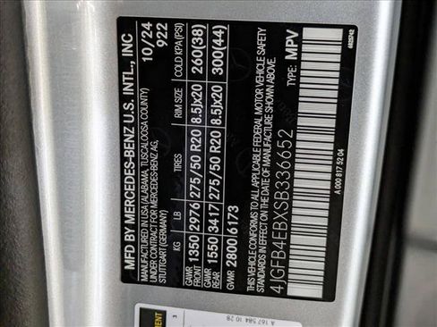 Used 2025 Mercedes-Benz GLE 350 4MATIC image 29