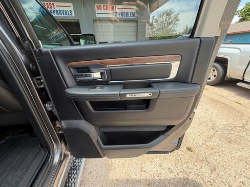 Used 2014 RAM 1500 Laramie w/ Convenience Group AWD/4WD image 21
