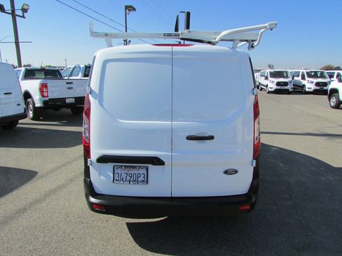 Used 2022 Ford Transit Connect XL image 8