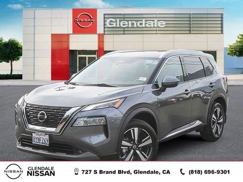 Used 2021 Nissan Rogue SL FWD image 1