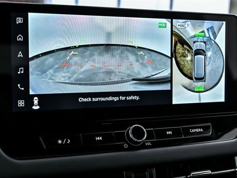 New 2025 Mitsubishi Outlander AWD image 22