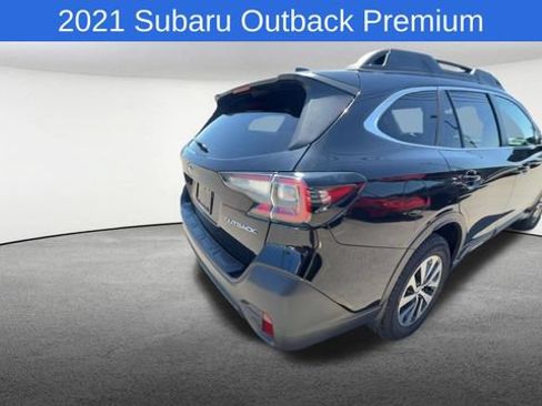 Used 2021 Subaru Outback Premium AWD/4WD image 8