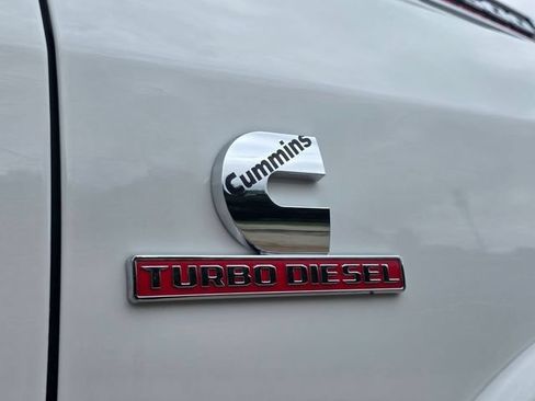 Used 2022 RAM 2500 Laramie AWD/4WD image 28