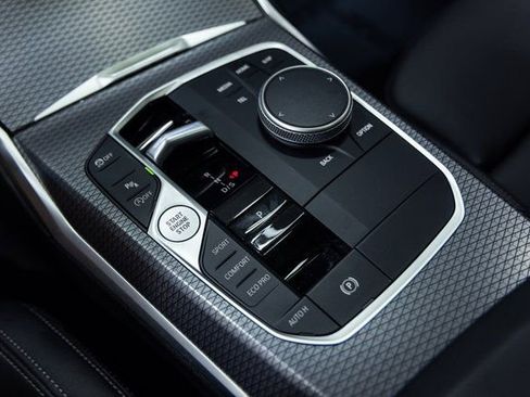 Certified 2025 BMW 330i xDrive Sedan w/ M Sport Package image 19