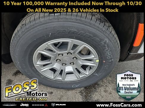 New 2024 Jeep Wagoneer Base w/ HD Trailer Tow Package image 9