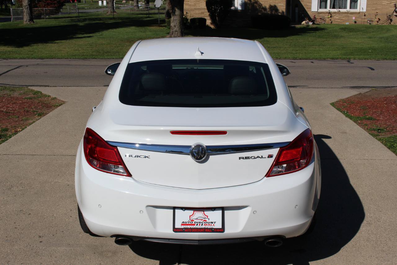 Used 2013 Buick Regal Premium FWD image 9