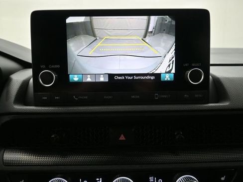 Used 2025 Honda CR-V EX image 4