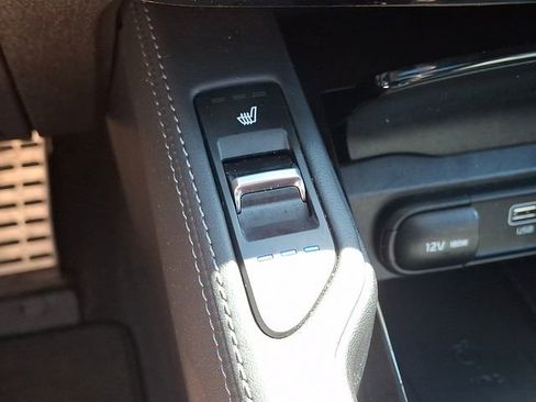 Used 2024 Kia Telluride SX FWD image 25