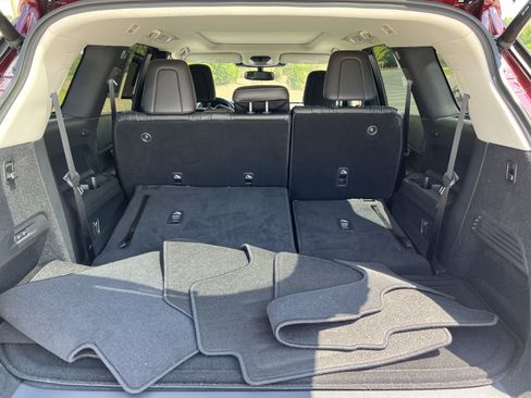 Used 2022 INFINITI QX60 Sensory w/ Cargo Package FWD image 33