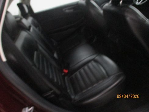 Used 2017 Ford Edge SEL w/ Equipment Group 201A AWD/4WD image 9