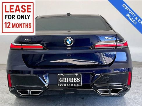 Used 2023 BMW 760i xDrive w/ Executive Package image 7