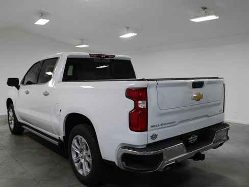 Used 2025 Chevrolet Silverado 1500 LTZ w/ LTZ Premium Package AWD/4WD image 7