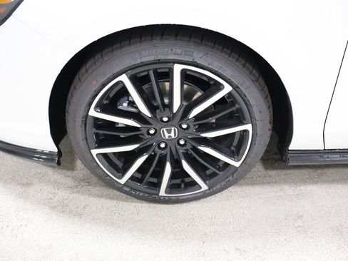 New 2025 Honda Accord Touring image 8