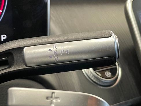 Used 2022 Mercedes-Benz S 500 4MATIC w/ AMG Line Package image 30