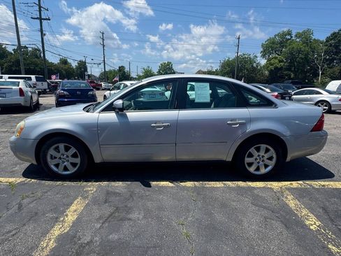 Used 2005 Ford Five Hundred SEL FWD image 14