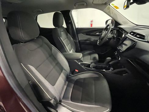 Used 2023 Chevrolet TrailBlazer LT w/ Convenience Package AWD/4WD image 25