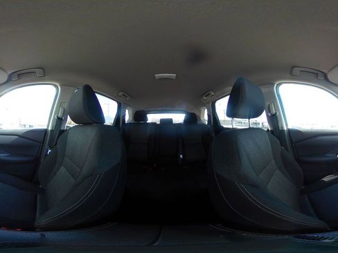 Used 2025 Nissan Rogue SV image 44