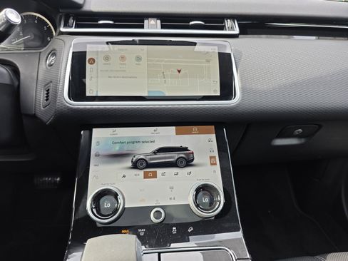 Certified 2023 Land Rover Range Rover Velar S AWD/4WD image 22