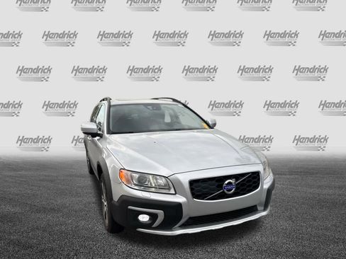 Used 2015 Volvo XC70 T6 Platinum w/ Climate Package image 5