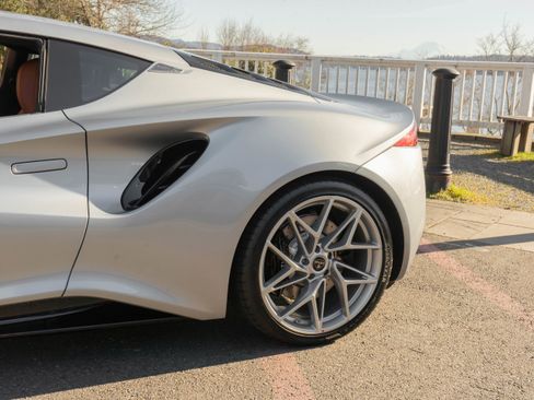 New 2026 Lotus Emira SE image 5