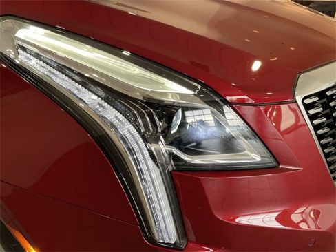 Certified 2023 Cadillac XT5 Premium Luxury image 11