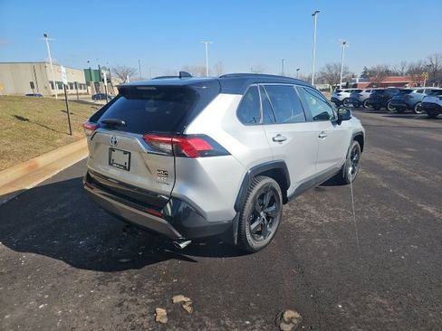 Used 2020 Toyota RAV4 XSE w/ XSE Grade Weather Package image 9